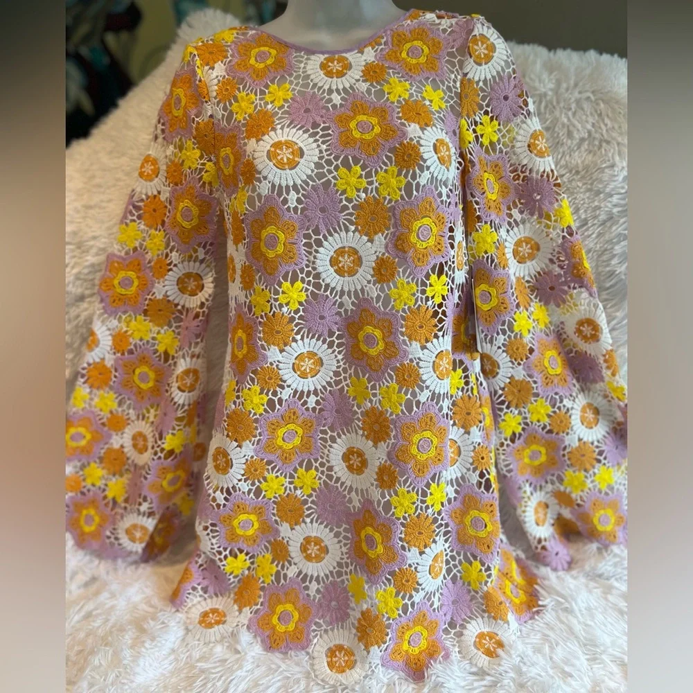 MAJORELLE Marleigh Tunic Crochet Dress in Groovy Multi Size xx Small - Picture 3 of 7